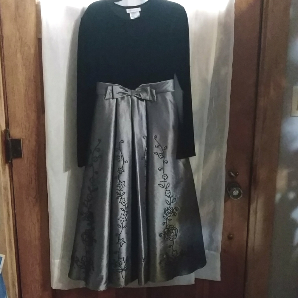 Bonnie Jean Girls Dress